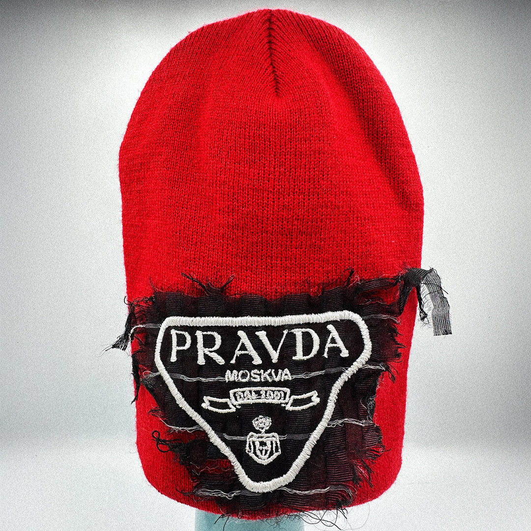 PRAVDA Beanie - Red